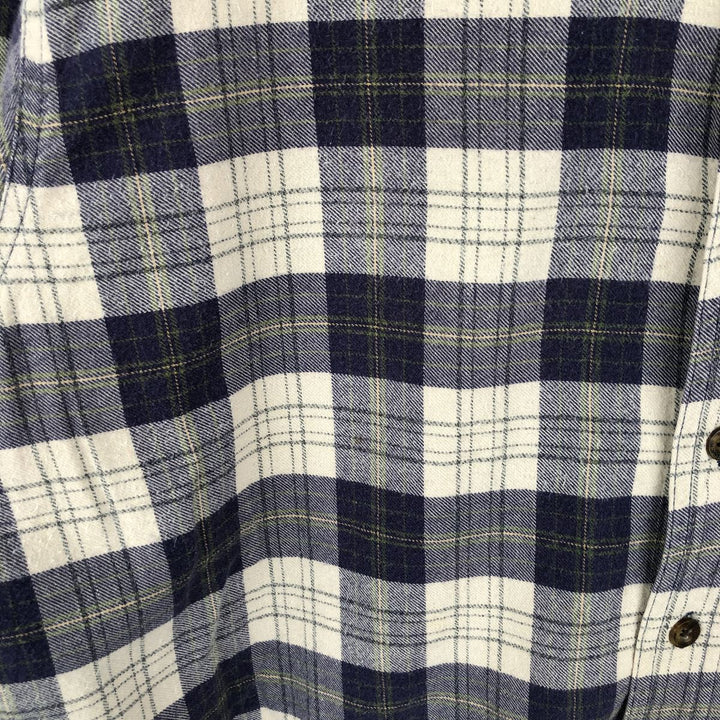 2000'S Woolrich Long-Sleeve Button-Down Light Flannel Check Shirt, Men's Size XL (approx.) unclear navy blue type Vintage Second Hand