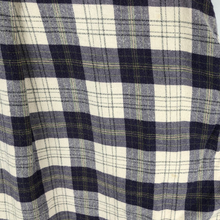 2000'S Woolrich Long-Sleeve Button-Down Light Flannel Check Shirt, Men's Size XL (approx.) unclear navy blue type Vintage Second Hand