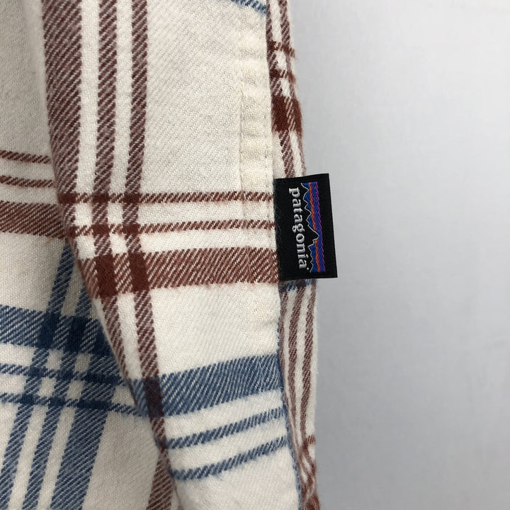 Patagonia ORGANIC COTTON 42400FA21 Long-Sleeve Light Flannel Check Shirt, Men's XL (approx.) Organic cotton unbleached Vintage Second Hand