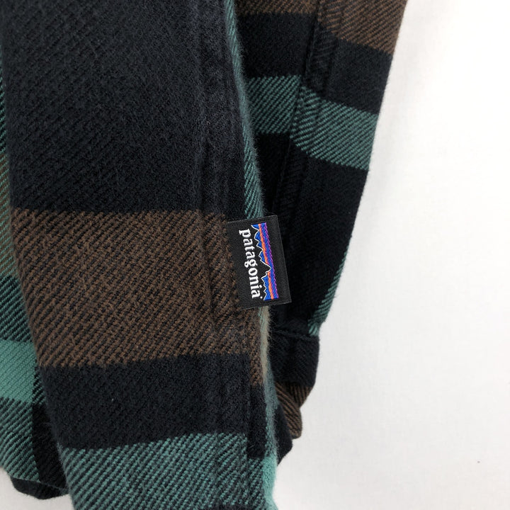 Patagonia ORGANIC COTTON 53947FA15 Long-Sleeve Light Flannel Check Shirt, Men's Size L (approx.) cotton black type Vintage Second Hand