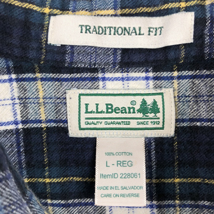 LLBean Traditional Fit Long-Sleeve Button-Down Flannel Shirt, Men's Size L (approx.) cotton navy blue type Vintage Second Hand