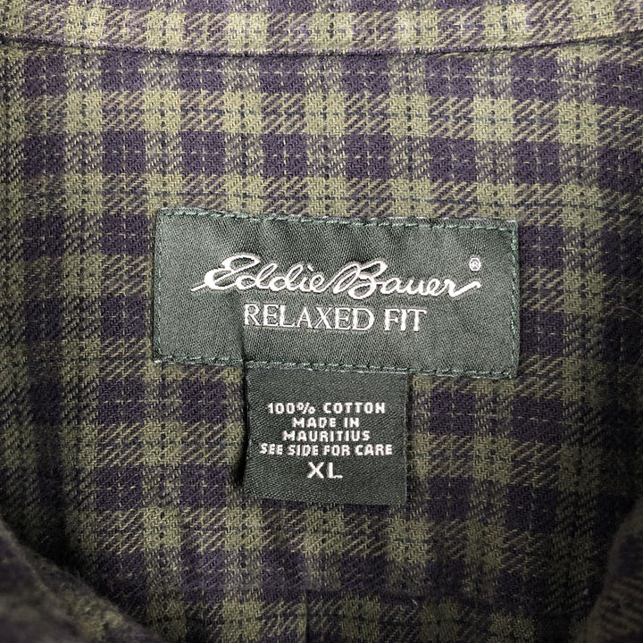 Eddie Bauer Relaxed Fit Long-Sleeve Button-Down Flannel Shirt, Men's Size XL (approx.) cotton green type Vintage Second Hand