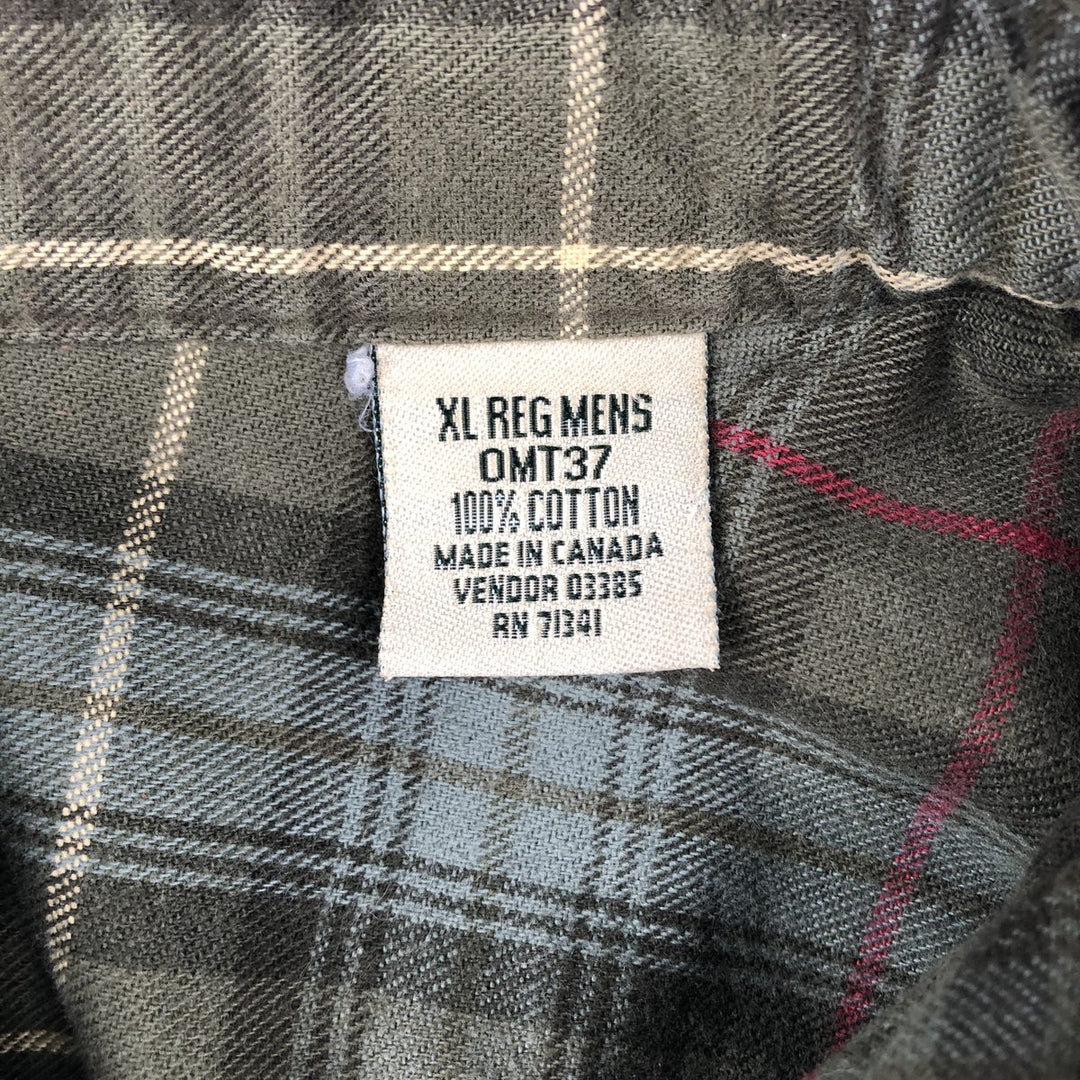 LLBean Long-Sleeve Button-Down Flannel Check Shirt, Made in Canada, Men's Size XL (approx.) cotton green type Vintage Second Hand