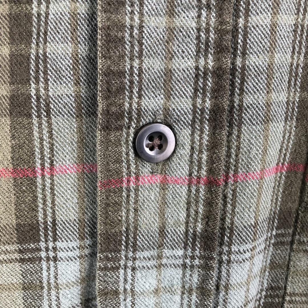 LLBean Long-Sleeve Button-Down Flannel Check Shirt, Made in Canada, Men's Size XL (approx.) cotton green type Vintage Second Hand