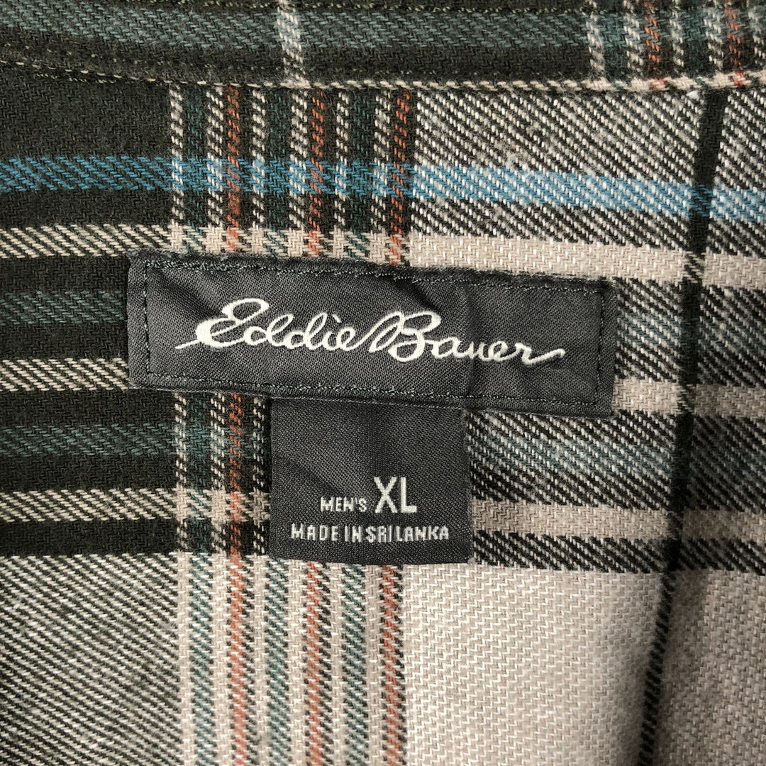 Eddie Bauer Classic Fit Long Sleeve Button-Down Light Flannel Check Shirt, Men's Size XL cotton pale white type Vintage Second Hand