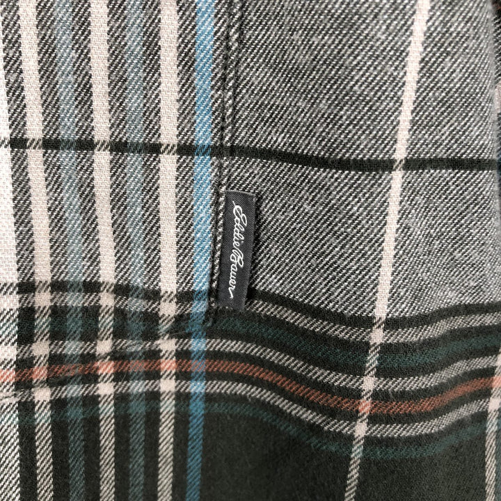 Eddie Bauer Classic Fit Long Sleeve Button-Down Light Flannel Check Shirt, Men's Size XL cotton pale white type Vintage Second Hand