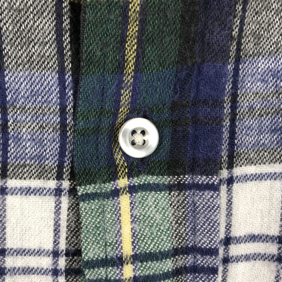 1980'S LL Bean Long-Sleeve Flannel Check Shirt, Made in USA, Men's Size M (approx.) cotton blue type Vintage Second Hand