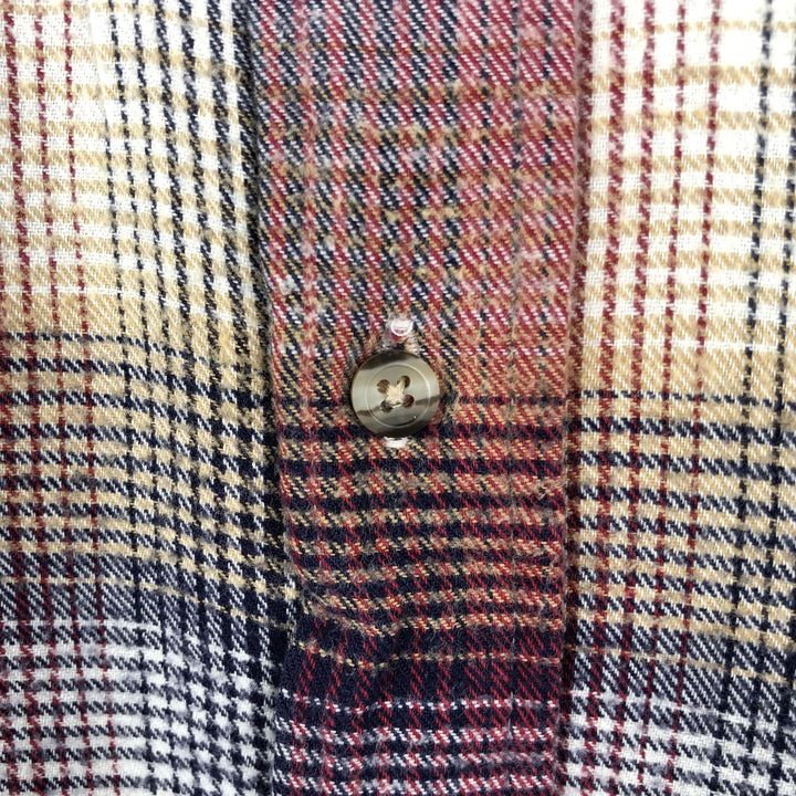 90'S Van Heusen 417 Authentic Shirtwear Long-Sleeve Button-Down Flannel Check Shirt, Men's Size XL (approx.) cotton red type Vintage Second Hand