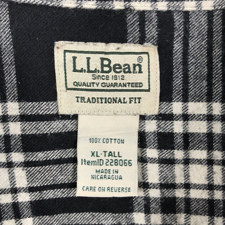 LLBean Long Sleeve Button-Down Light Flannel Check Shirt, Men's Size XL cotton black type Vintage Second Hand