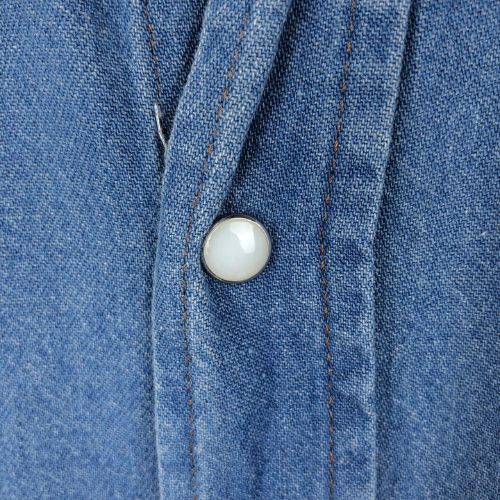 Wrangler Long Sleeve Denim Western Shirt, Men's XL cotton Blue type light blue Vintage Second Hand