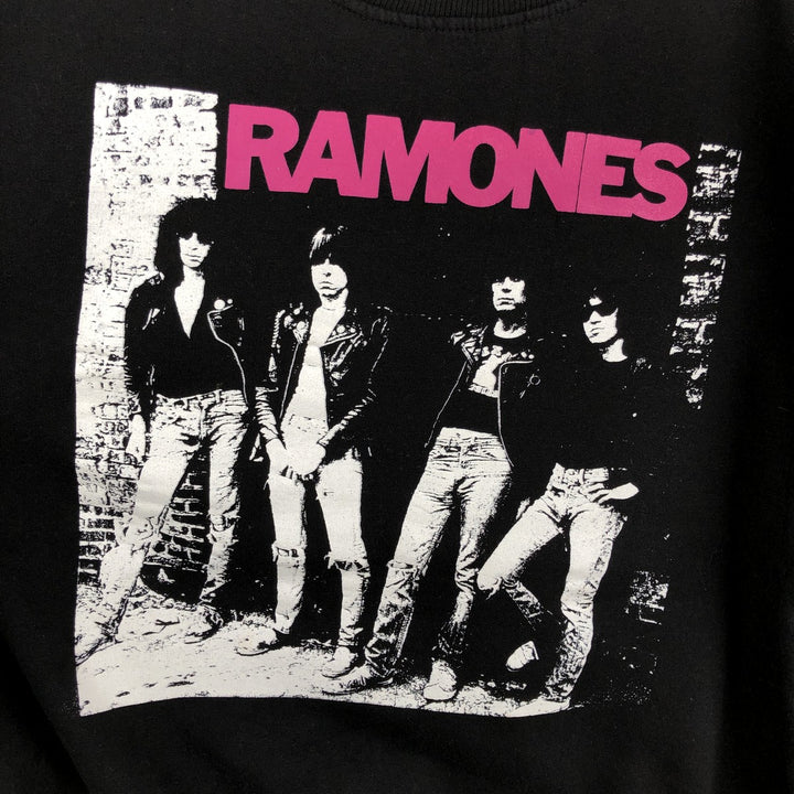 RAMONES band sweatshirt/trainer, women's size XXL equivalent. cotton black type Vintage Second Hand