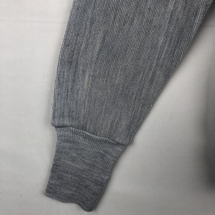 1990'S Van Heusen Editions by Van Heusen knit cardigan, made in the USA, men's size L equivalent, vintage. acrylic gray type Vintage Second Hand