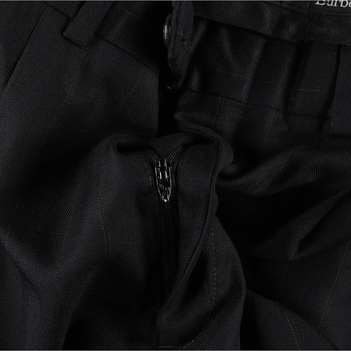 ~1980'S Burberry's Stripe Pattern Two-Pleat Slacks Pants Men's W32 (approx.) unclear black type Vintage Second Hand