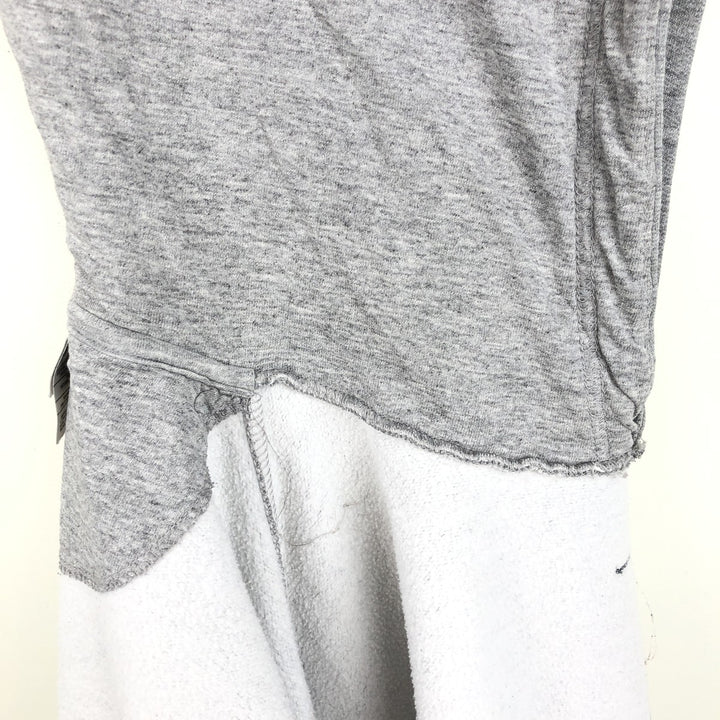 2000'S Nike Center Logo Sweatshirt Pullover Hoodie, Made in Canada, Men's Size M (approx.) cotton gray type Vintage Second Hand