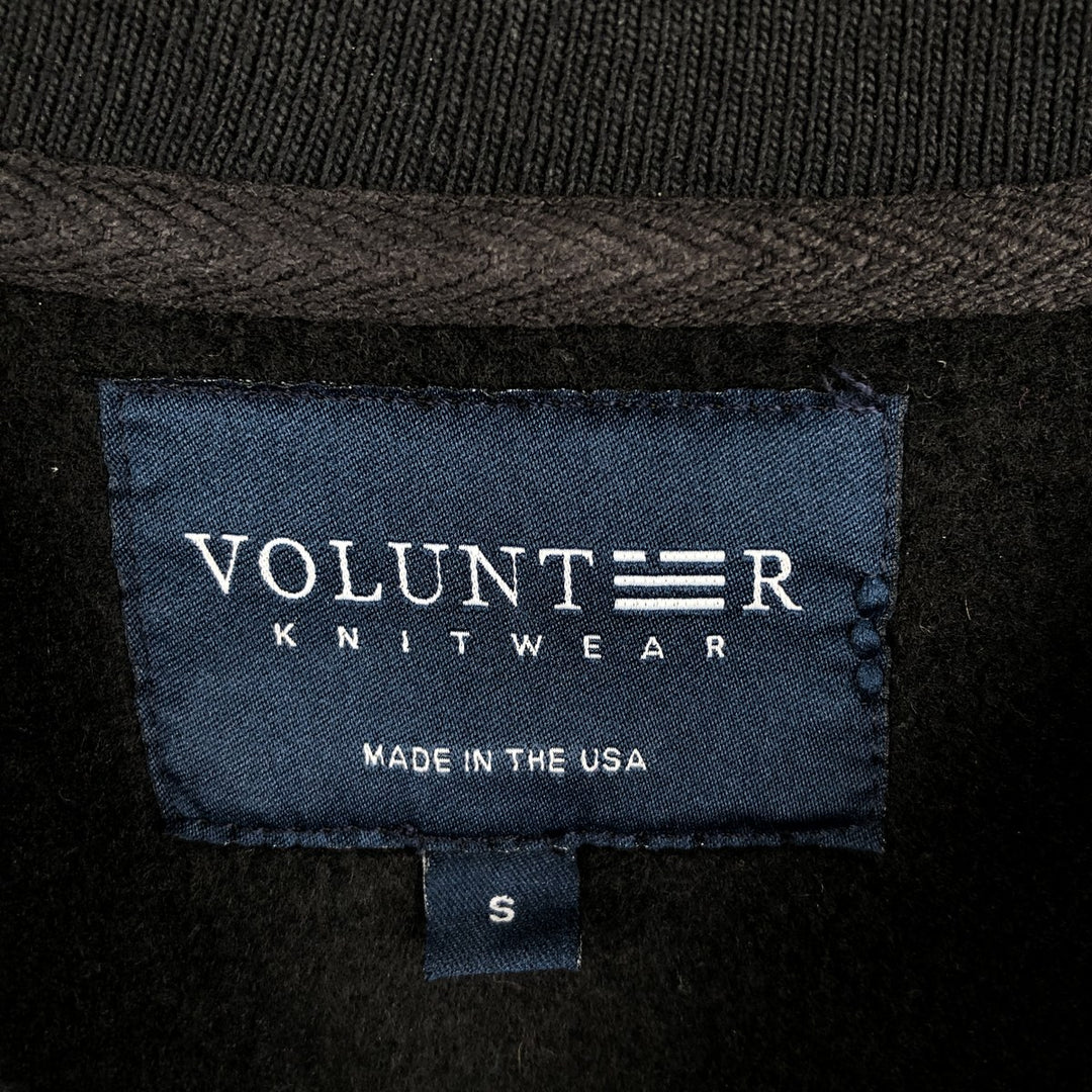 VOLUNTEER Printed Sweatshirt, Made in USA, Men's Size S (approx.) cotton black type Vintage Second Hand