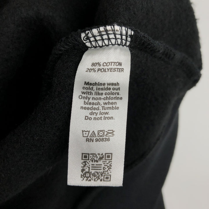 VOLUNTEER Printed Sweatshirt, Made in USA, Men's Size S (approx.) cotton black type Vintage Second Hand