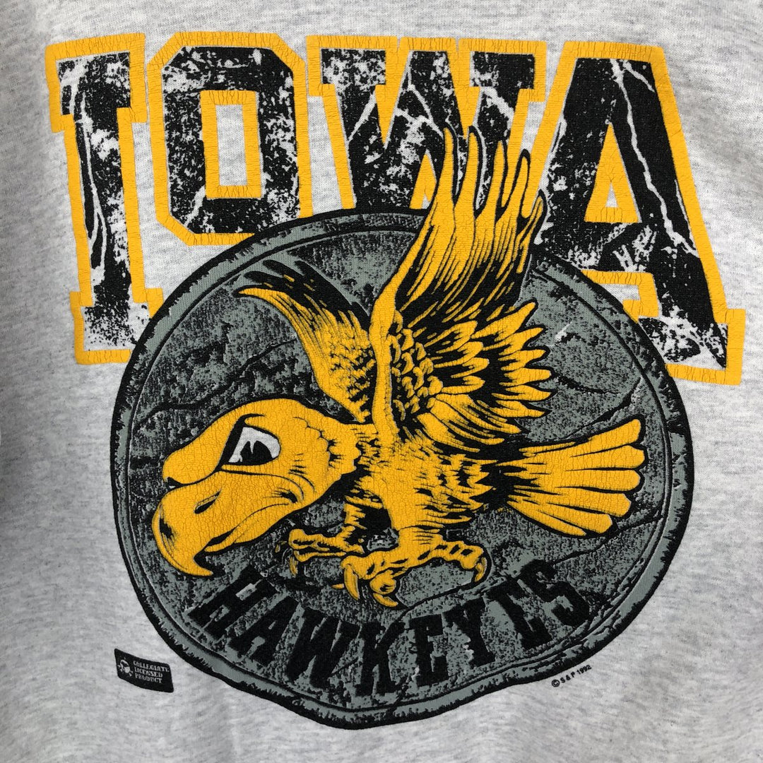 90'S WITH AN ATTITUDE University of Iowa Eagle Pattern College Sweatshirt, Made in USA, Men's XL equivalent. unclear white type Vintage Second Hand
