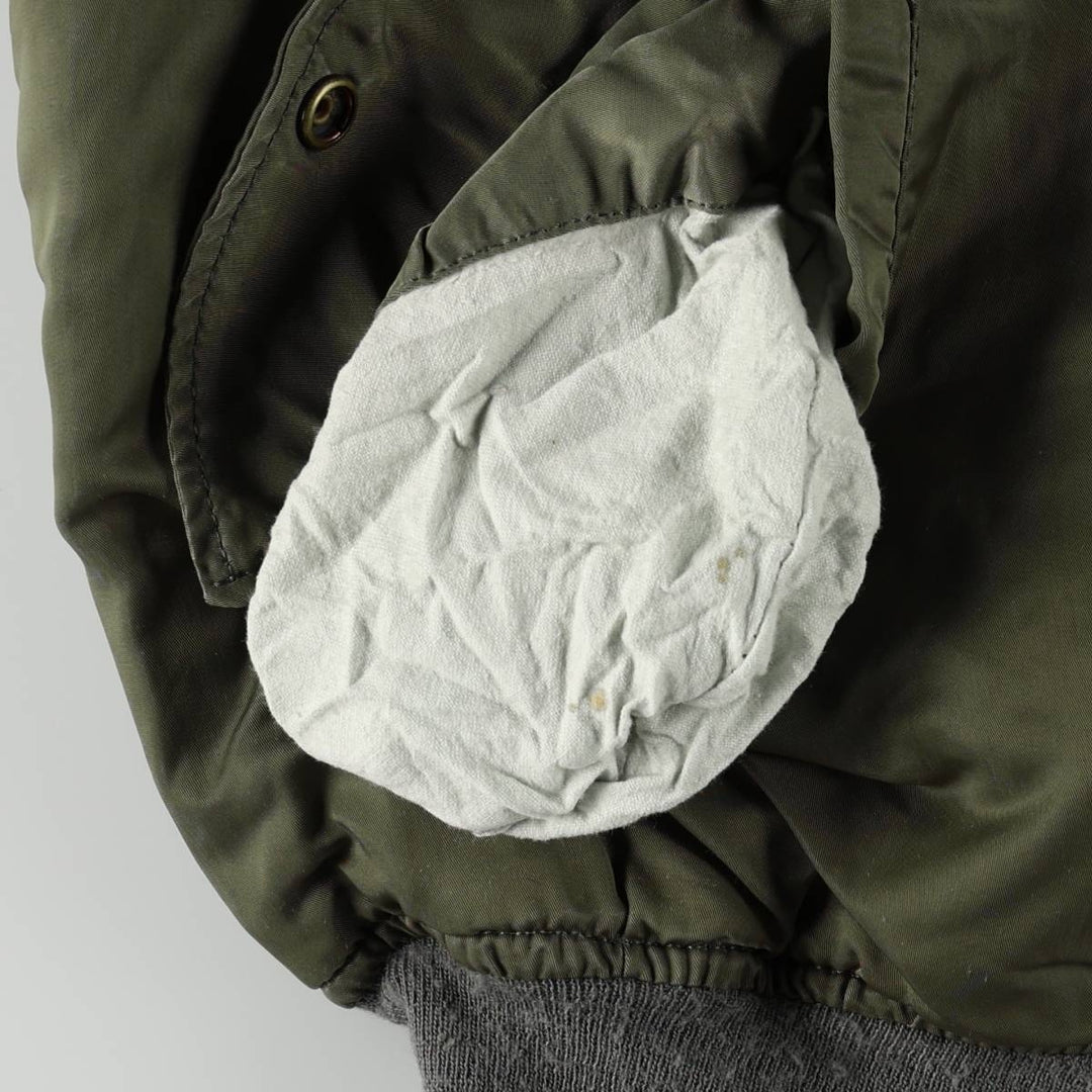 Civilian-made 1990'S Alpha Industries MA-1 type padded military flight jacket, made in the USA, men's size M equivalent, vintage. Nylon Khaki type Vintage Second Hand