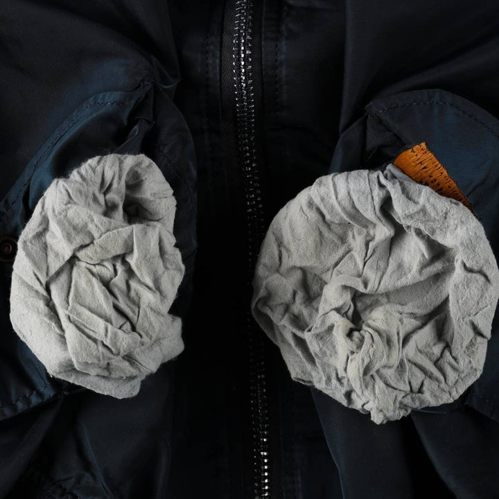 Civilian-made 1990'S Alpha Industries MA-1 type padded military flight jacket, made in the USA, men's size L equivalent, vintage. Nylon navy blue type Vintage Second Hand