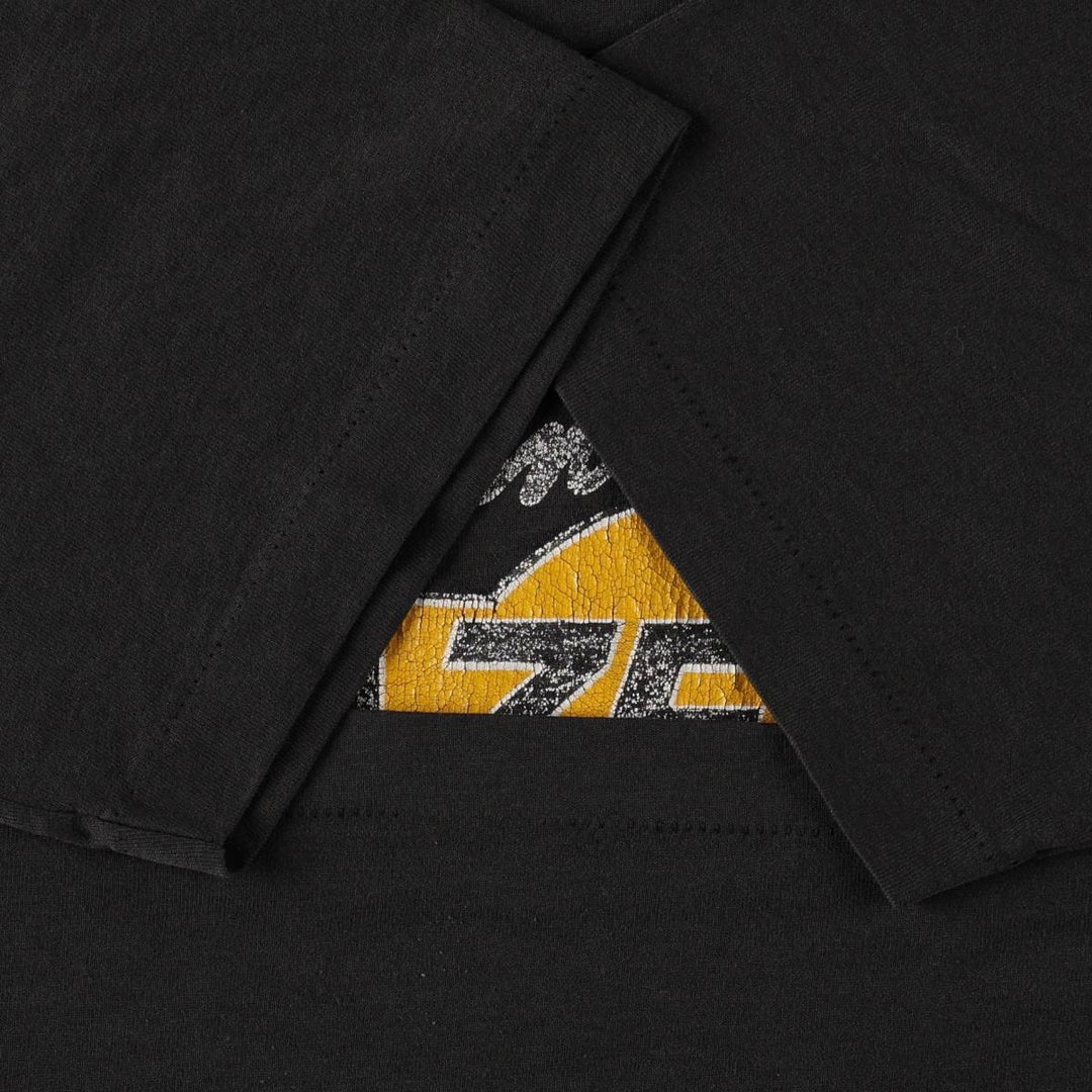 90'S Fruit of the Loom College T-shirt, Made in USA, Men's Size M (equivalent), Crew Neck. cotton black type Vintage Second Hand