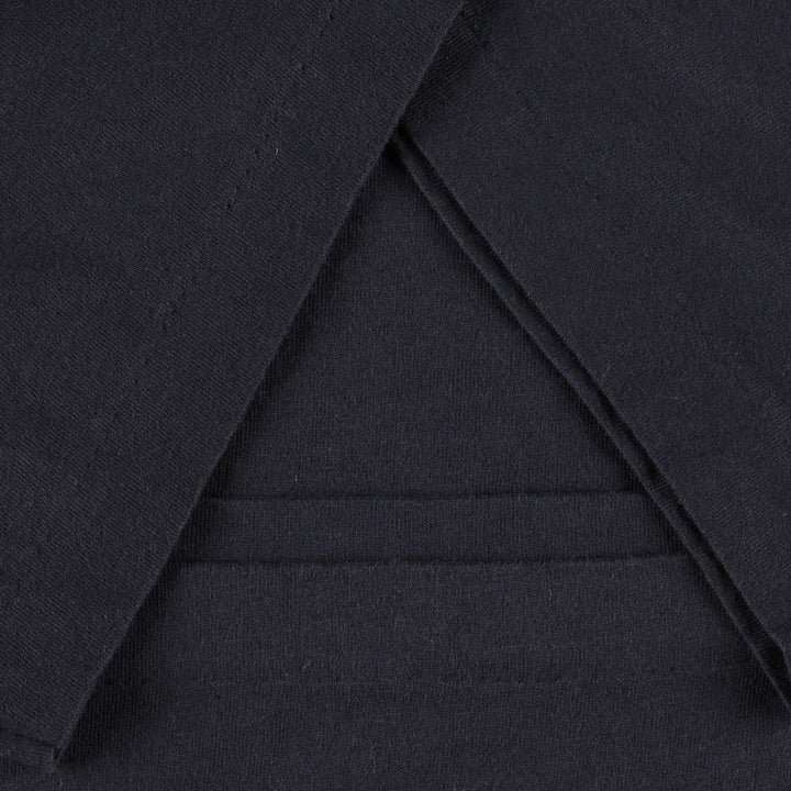 Levi's short-sleeved printed t-shirt, made in Canada, men's size XL equivalent. cotton black type Vintage Second Hand
