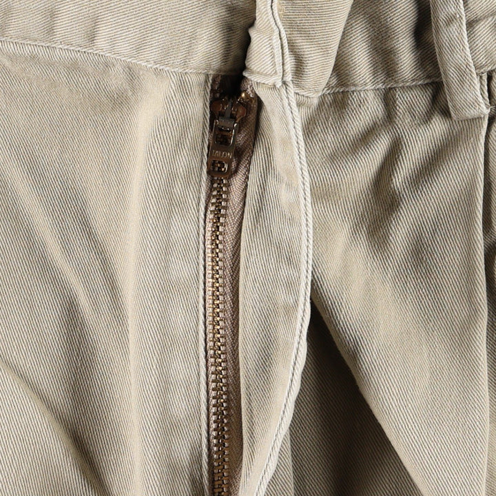 Ralph Lauren two-pleat chino shorts, made in the USA, women's size L (equivalent to W30). cotton Beige type Vintage Second Hand