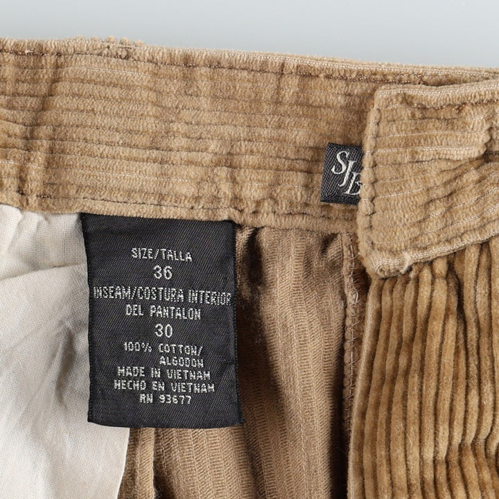 St. John's Bay Two-Pleat Corduroy Pants, Men's Size W35 (approx.) cotton Khaki type beige Vintage Second Hand