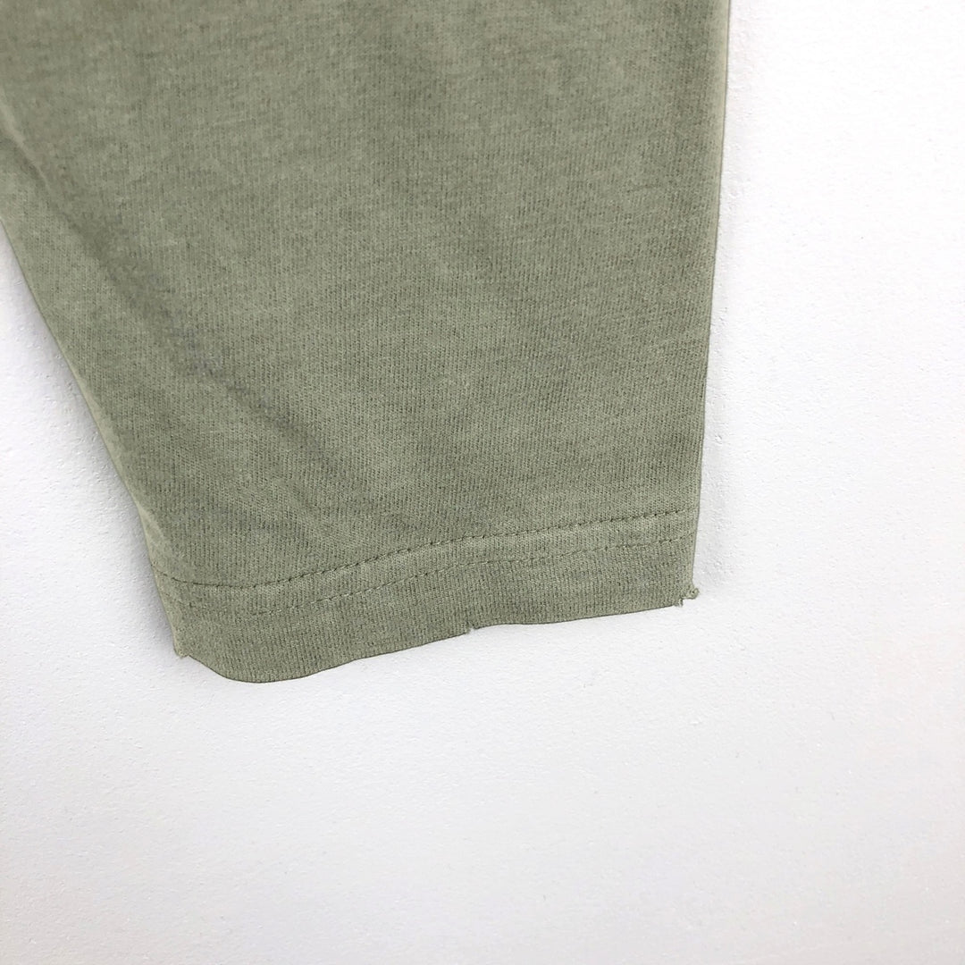 DE PUTA MADRE 69 Pin-up Girl Long-Sleeve T-Shirt (Women's Size M) cotton Khaki type sage green Vintage Second Hand