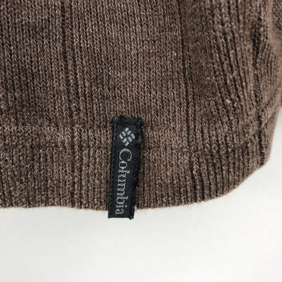 Columbia V-neck Long-Sleeve T-Shirt (Men's Size XL) cotton brown type Vintage Second Hand