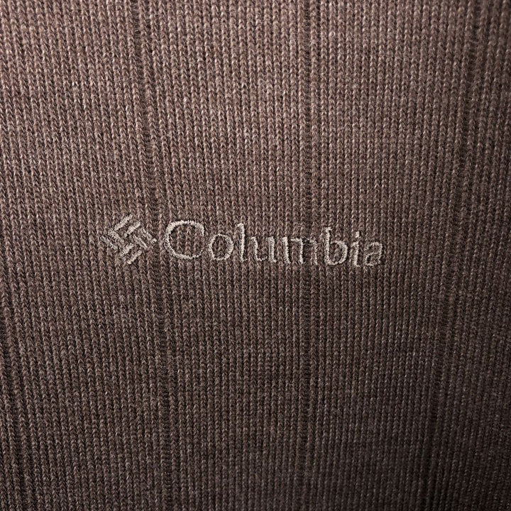 Columbia V-neck Long-Sleeve T-Shirt (Men's Size M) cotton brown type Vintage Second Hand