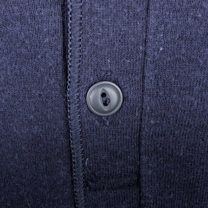 90'S LL Bean Henley Neck Long Sleeve T-Shirt, Made in USA, Men's Size M (approx.), Vintage Long Sleeve cotton navy blue type Vintage Second Hand