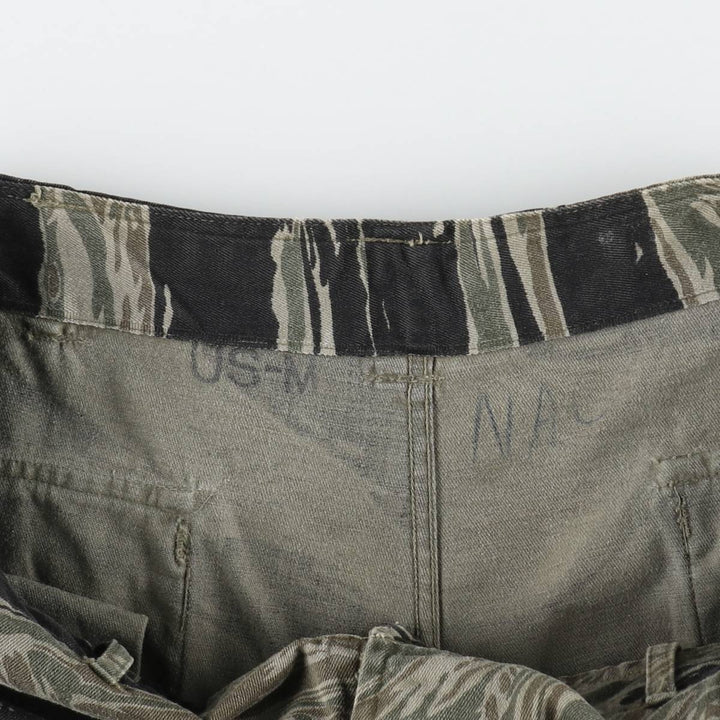 60s-70'S Camouflage Pattern Tiger Stripe Camo Military Cargo Pants, Men's W35 (approx.), Vintage unclear Khaki type Vintage Second Hand