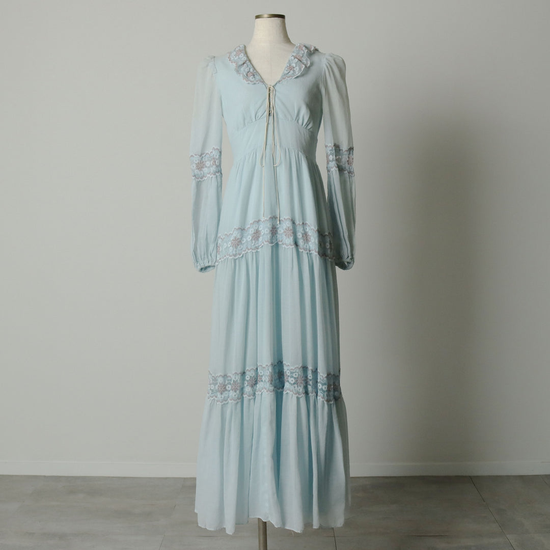 Vintage 1970'S Gunne Sax Jessica ruffled maxi dress with long sleeves, size M. polyester Blue type light blue Vintage Second Hand