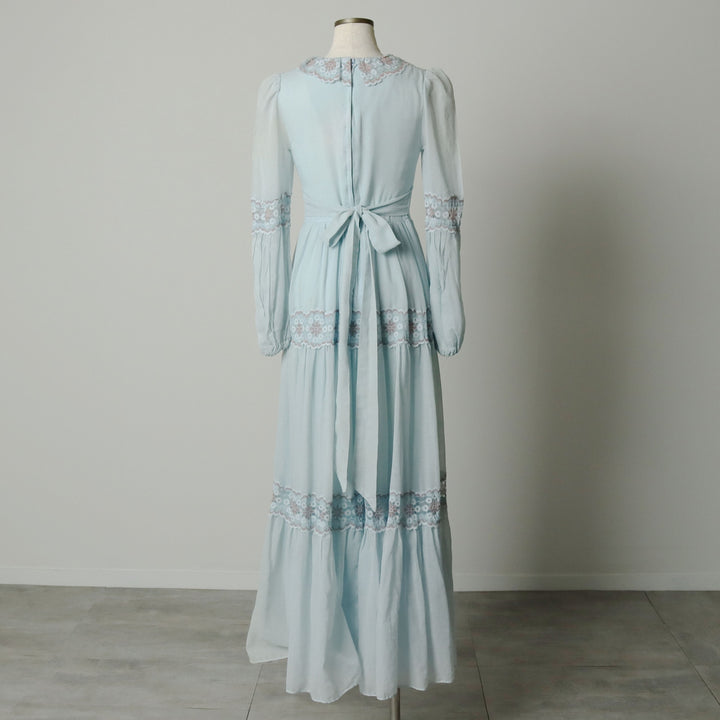 Vintage 1970'S Gunne Sax Jessica ruffled maxi dress with long sleeves, size M. polyester Blue type light blue Vintage Second Hand