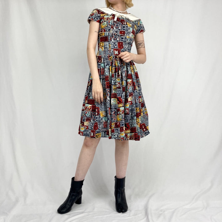 40s~50'S all-over print short sleeve flared dress women's XS vintage /evb002257