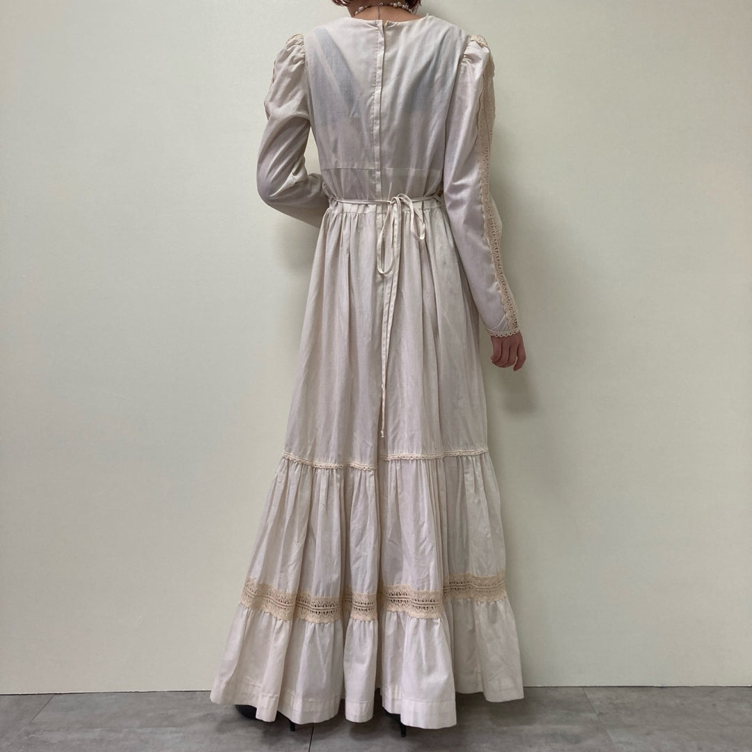 Vintage 70'S V-neck maxi long sleeve flared dress, women's size L polyester ivory Vintage Second Hand