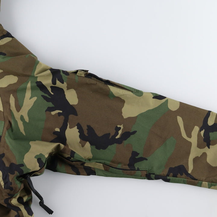 90'S US military genuine camouflage pattern ECWCS 1st GEN late model military Gore-Tex parka made in USA X-LARGE-LONG equivalent to men's XL /evb006795