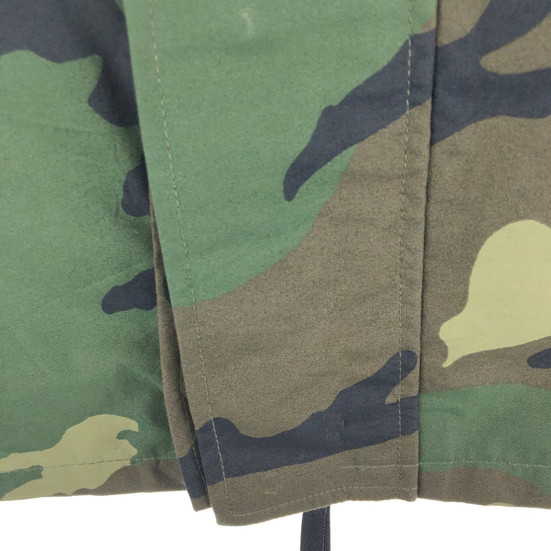 Genuine US military item, 00'S Woodland Camo ECWCS 1st GEN late model military Gore-Tex parka, MEDIUM-REGULAR, men's M equivalent Nylon Khaki type Vintage Second Hand