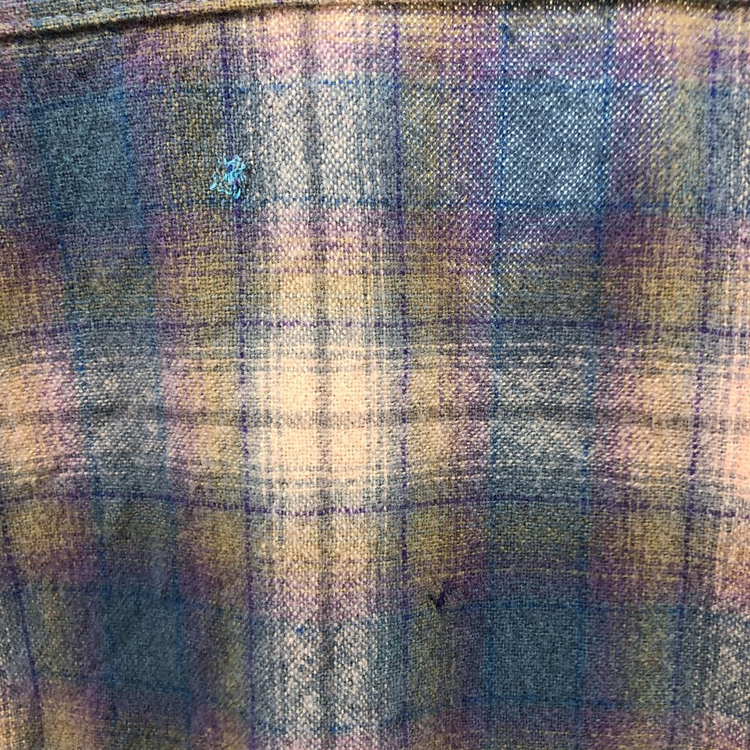 Special price for a 70'S Pendleton board shirt, ombre check, open collar, wool box shirt, made in the USA, men's size M /evb007440