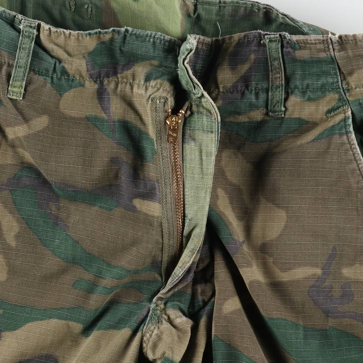 1960'S US military genuine woodland camo ripstop military combat pants made in USA men's w30 equivalent /evb008291