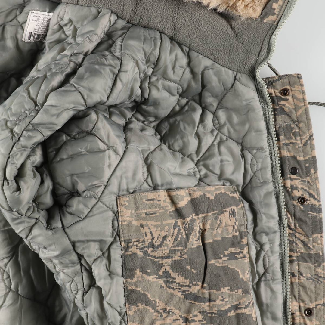 00'S civilian product DAKOTA OUTERWEAR N-2B type digital camo padded military flight jacket made in USA men's XXL equivalent /evb008292