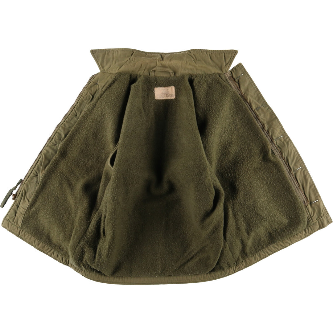 Authentic US military item, 1970'S A-2 military deck jacket, made in USA, MEDIUM (38-40), equivalent to men's M, vintage /evb010177