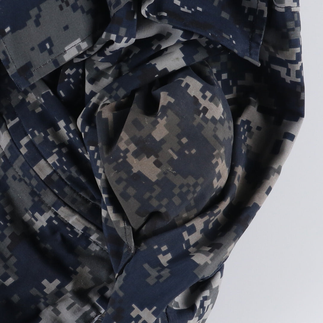 Authentic 2000'S US Navy Camouflage Pattern NWU Digital Camo Gore-Tex Parka, Made in USA, Small Regular, Men's Size Small Nylon navy blue type Vintage Second Hand
