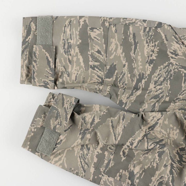 Authentic US military USAIR FORCE APECS Camouflage Pattern ABU Digital Tiger Camo Military Gore-Tex Parka, Made in USA, Large Regular Nylon Khaki type Vintage Second Hand