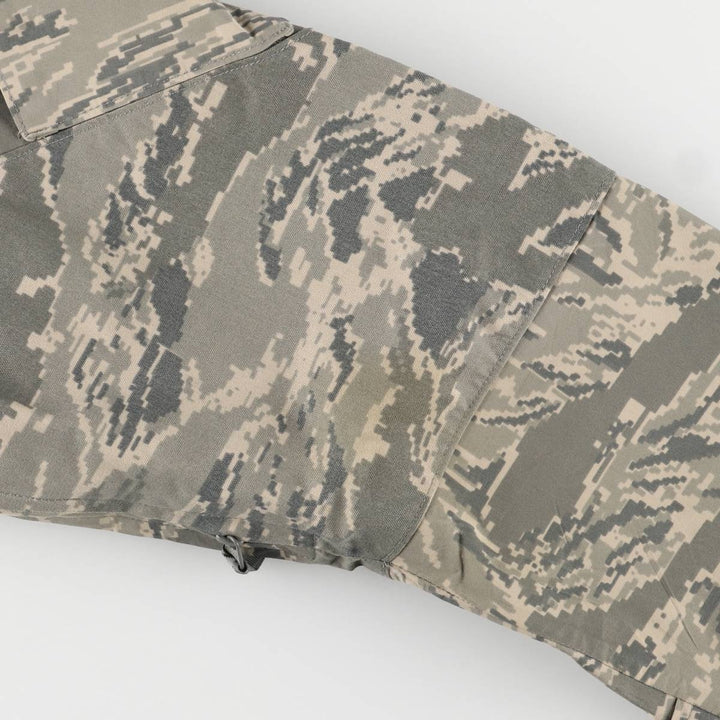 Authentic US military USAIR FORCE APECS Camouflage Pattern ABU Digital Tiger Camo Military Gore-Tex Parka, Made in USA, Large Regular Nylon Khaki type Vintage Second Hand