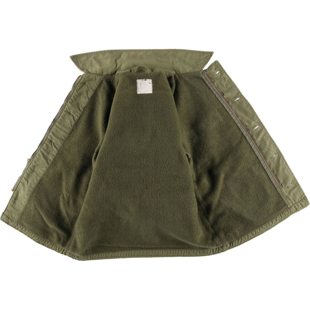 Discounted due to minor imperfections: Genuine US military A-2 deck jacket, men's size M equivalent, vintage. unclear Khaki type Vintage Second Hand