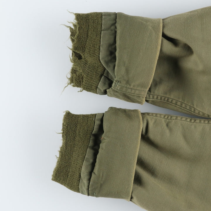 Discounted due to minor imperfections: Genuine US military A-2 deck jacket, men's size M equivalent, vintage. unclear Khaki type Vintage Second Hand