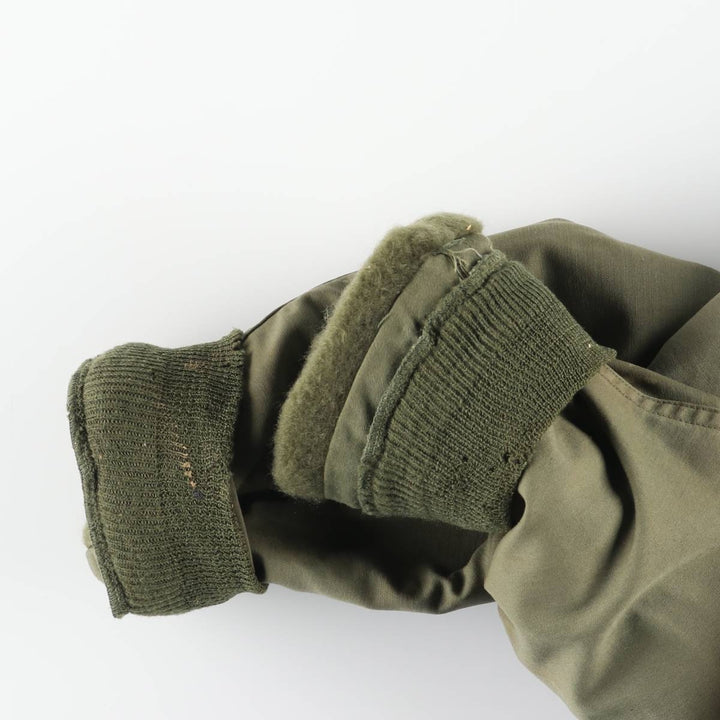 Special discounted price due to minor imperfections: 1970'S US military A-2 deck jacket, made in USA, men's size M equivalent, vintage. unclear Khaki type Vintage Second Hand