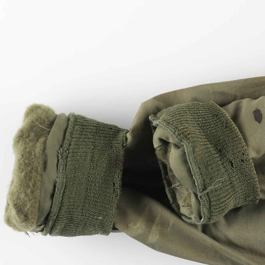 Special discounted price due to minor imperfections: 1970'S US military A-2 deck jacket, made in USA, men's size M equivalent, vintage. unclear Khaki type Vintage Second Hand