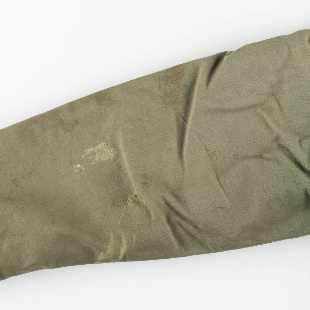 Special discounted price due to minor imperfections: 1970'S US military A-2 deck jacket, made in USA, men's size M equivalent, vintage. unclear Khaki type Vintage Second Hand